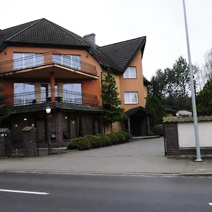https://hotel-zieliniec.poznan-hotels.com